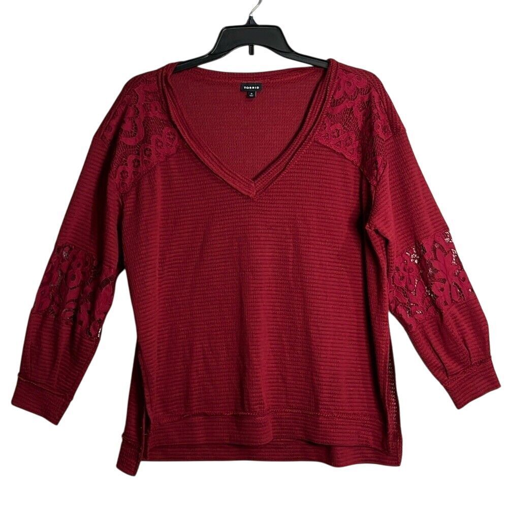 Torrid‎ Long Sleeve Pull Over Lace Sleeve Womens Size O (Large 12) Red